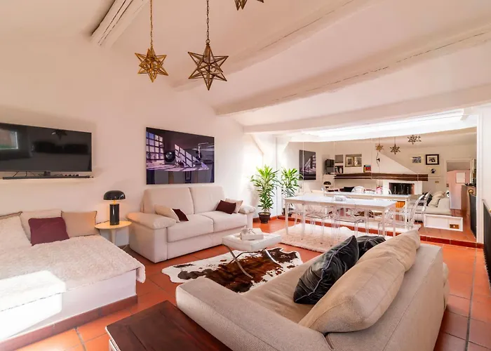 Campo De\' Fiori Enchanting Attic